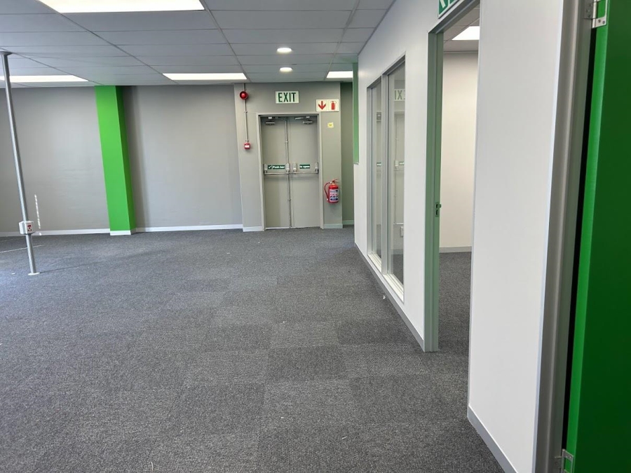 To Let commercial Property for Rent in Rondebosch Western Cape